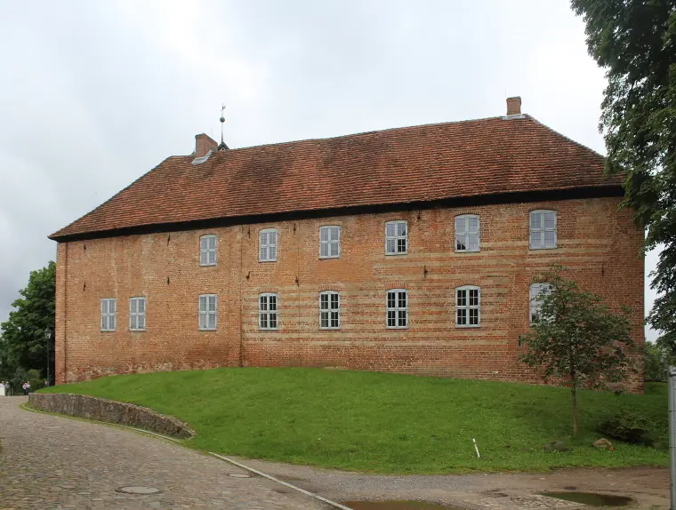 Alte Burg Neustadt-Glewe, eine der besterhaltenen Burgen Mecklenburgs